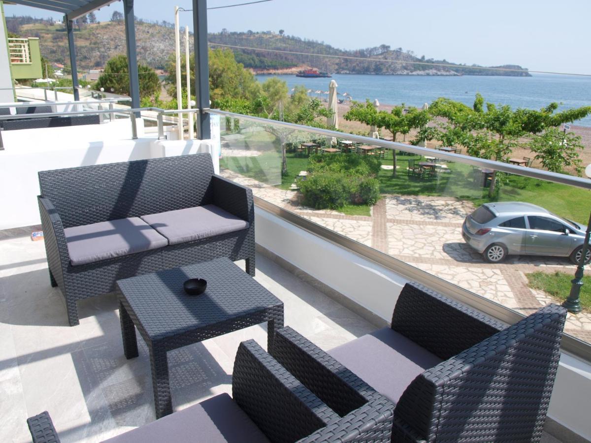 Attic Apartments Agia Anna  Exterior photo